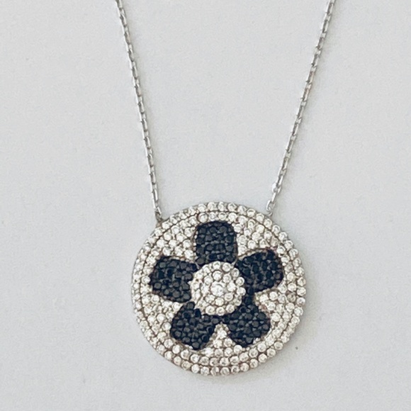 925 Silver flower necklace black clear cz stones